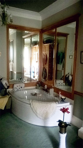 Photo 063 - Bathroom