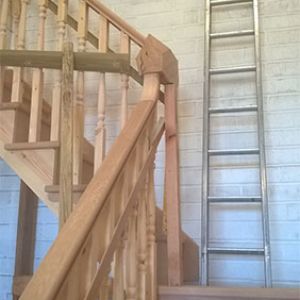 Photo 044 - Staircase (Mid Build)