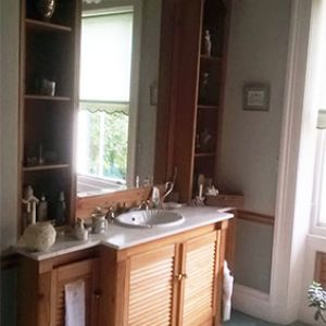 Photo 064 - Bathroom Units