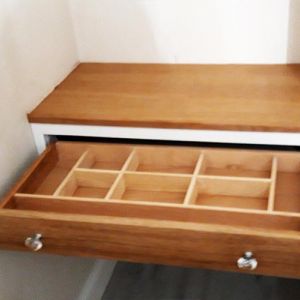 Photo 094 - Dressing Table Unit